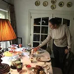 B&B Rose Court